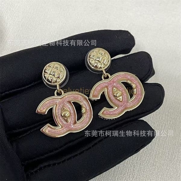 Designer Jewelry Channels Earrings Womens pink acrylic diamond-shaped earrings CC Earring With Box