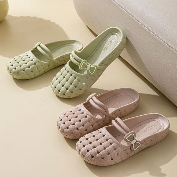 2026 New Women's Closed Slippers Summer New Soft Bottom Home and Outdoor Flat Bottom Wooden Clogs with Bow Half Slippers Holiday Shoes