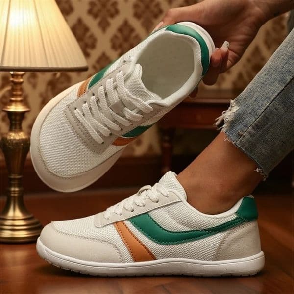 Womens Sneakers Barefoot Casual Wide Last Fashionable Canvas Flat Board Shoe Wide Toe Breathable Mesh Running Shoes 260430