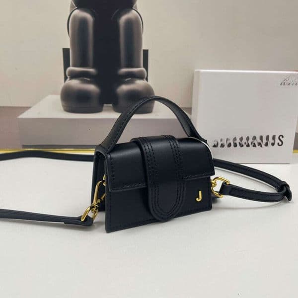 2026 Luxury Bag Designer Bag French Niche Design Flip-Top Handbag, High-End Mini Crossbody Square Bag
