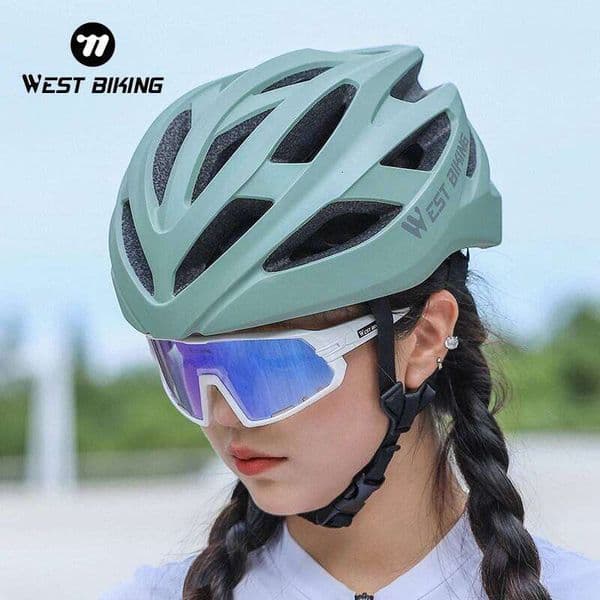 WEST BIKING Female Lightweight Integrally-molded Adult Cycling Helmet Fit 54-59cm Colorful Bicycle Helmets Accessories 26W0506