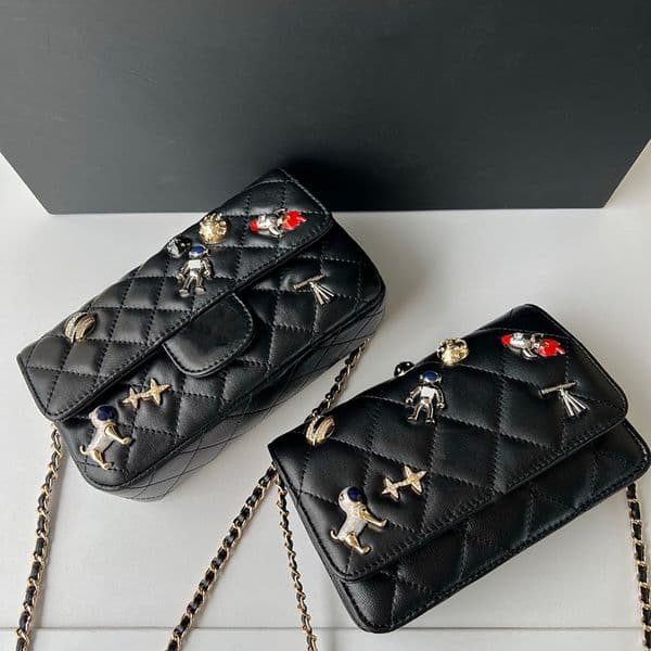 Black Lambskin Space Charms Chain Square Flap Quilted Bag Lady Designer Golden Matelasse Crossbody Card Holder Handbag Pouch Card Holder Pocket 19x12cm