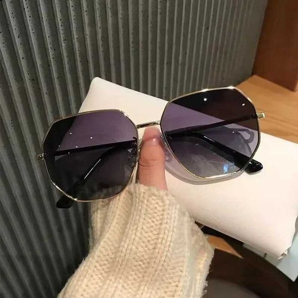 Brand New Hexagon Sunglasses Women Men Luxury Design Metal Frame Cutting Lenes Vintage Classic Sun Glasses for Ladies Travel L260506