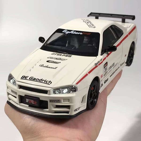 1:24 Nissan GTR R34 Skyline Super Sports Alloy Metal Diecast Model Car Trendy Home Decoration Miniatures Desktop Display Toy 26Y0505