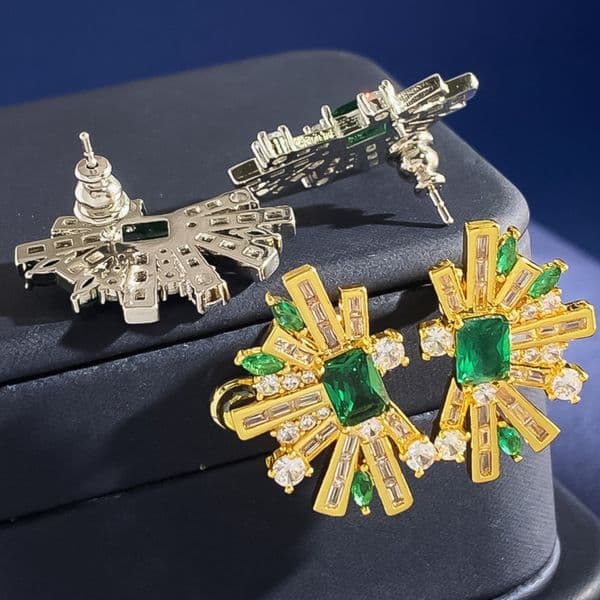Necklace Necklace Women Half Fan Geometric Emerald Zircon Diamond Jewelry Set Earrings Necklace Ring Luxury Jewlery Designer Women Elegant Premium Gift