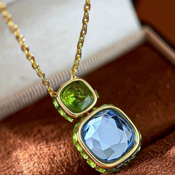 Necklace Necklace for Women Colorful Gem Candy Cushion Cut Diamond Necklaces Luxury Jewlery Designer for Women Elegant Statement Premium Chic Gift