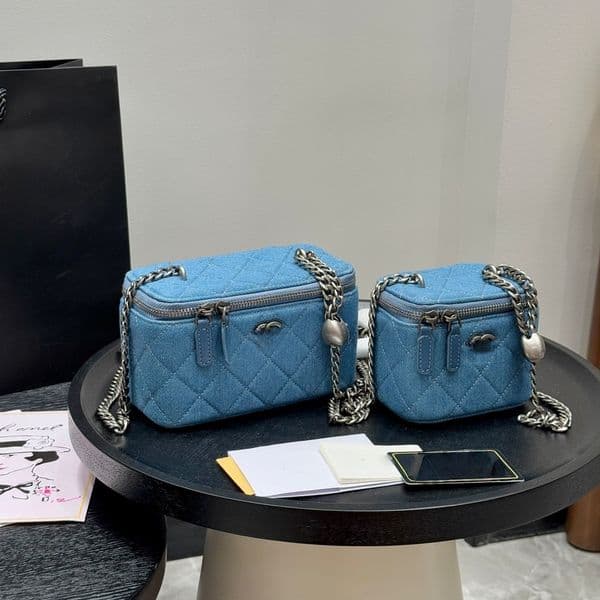 23P Designer Bag Classic Denim Square Flap Bag Women's Luxury Blue Denim Wallet Makeup Case Silver Chain Bag Shoulder Bag Mini Box Camellia Crossbody Bag Messenger Bag