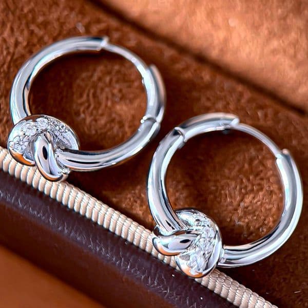 Designer Earrings Designer Earrings Women Knot Pave Earring Hoop Circle Earrings Luxury Jewlery Designer for Women Elegant Sparkling