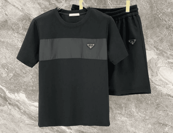 Designer women's men's set trendy brand letter logo printed short sleeved shirt beach casual men's and women's quick drying shorts T-shirt Size S-3XL F2M33