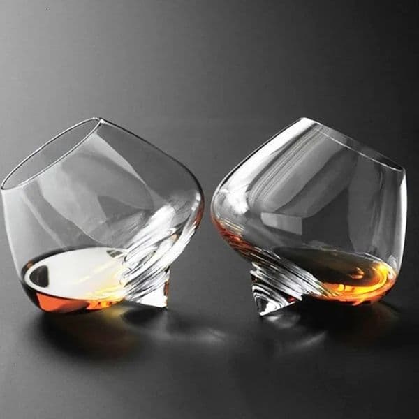 1Pc Irregular Whiskey Wine Glass Rotating High Belly Beer Whiskey y Cocktail Drinking Wine Cup Tumbler Down Bar Glass 260508