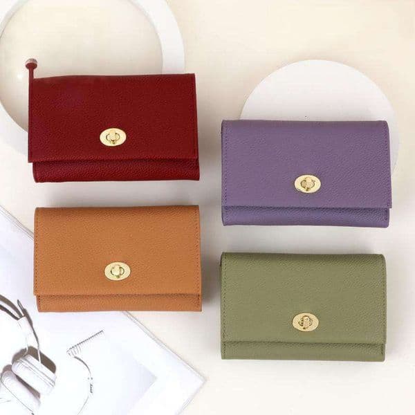 Elegant Beige Litchi Pattern PU Leather Turn Lock Wallet Small Card Holder for Daily Use