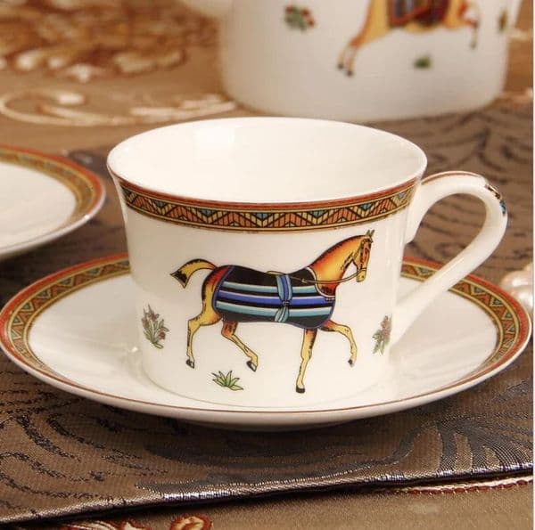 Horse n Porcelain Coffee Cup Saucer Set Bone China Coffee Sets Glasses Gold Outline Tea Cups 260507