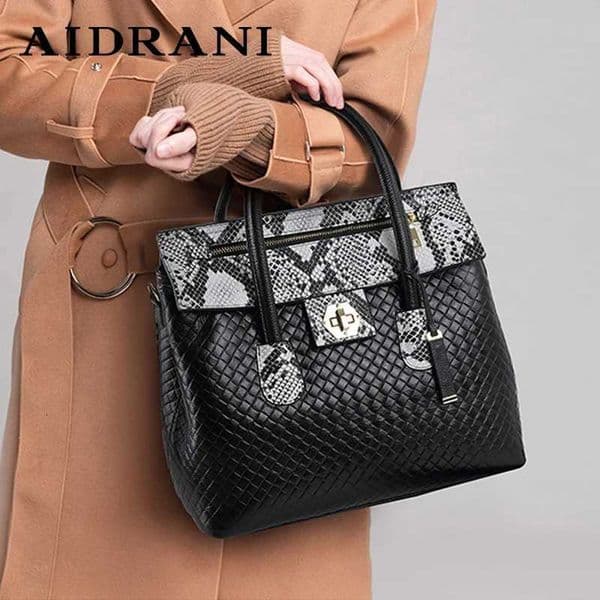 Designer Genuine cowhide leather wens handbag large-capacity square storage bag double handles single-shoder bagJ260508