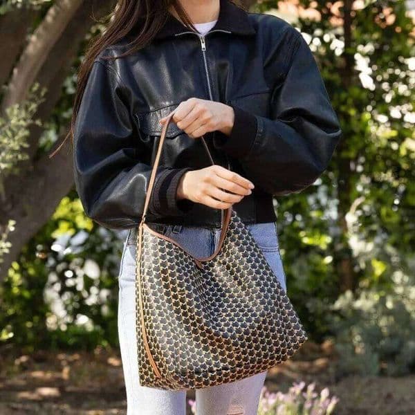 Tote Bags Hobo Bags For Women Luxury Brand High Quality Monogram Canvas Smooth Leather Handle Large Capacity Elegant Shoulder Bag Clutch Bag