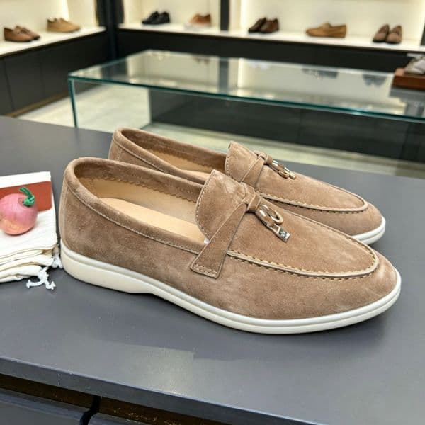 Hot designer flat casual shoes Lor pian Knitted loafers are made of Wish sheepskin fabric for cowhide knitted running shoes Men's and women's casual walking shoes SSS+