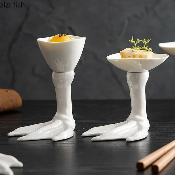 Creative High Foot Ceramic Goose Feet Dim Sum Plate Restaurant Dessert Plate Sushi Plate Molecular Cuisine Specialty Tableware 260508