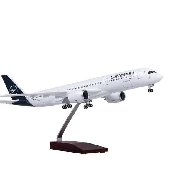 47cm a350 lufthansa Resin Plane Model with Display Stand for Adult Aviation Gift toy airplane or Display Decorations L260509H004