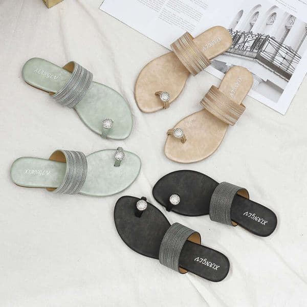 Free Shipping Women Rhinestone Toe Ring Slide Sandals Flat Sandals Stripe Texture Open Toe Non Slip Slip On Sandals For Summer Beach Daily Casual outdoor Wear