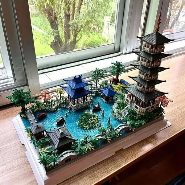 2620+ Pieces of Hangzhou West Lake Particle Building Blocks, Famous Buildings with High Difficulty, Assembly Model Toys, Christmas a 26W0509