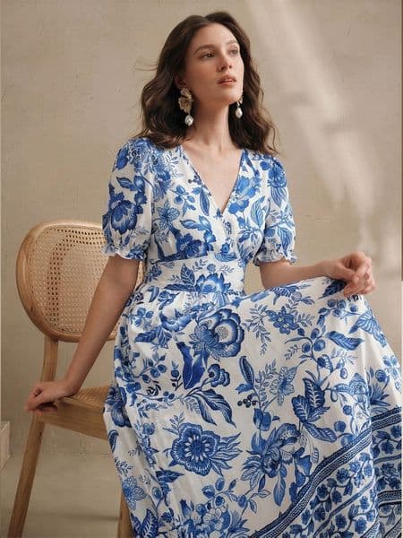 2026 Summer Full-Print Puff Sleeve V-Neck Vacation Dress