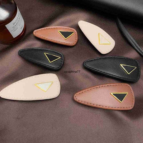 Hair Clips Barrettes Inverted Triangle Leather Hair Clips Designer Jewelry Women Girl Hairpin Headdress Fashion Barrettes Hair Accessories Gift