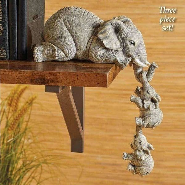 3pcs/set Cute Figurines Holding Baby Elephant Resin Crafts Home Furnishing Gift 26L0509