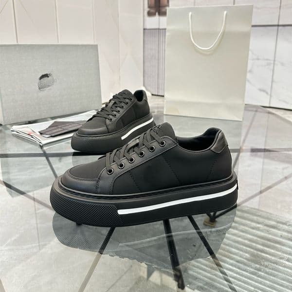 designer shoe men shoes designer women sneaker outdoor black white luxury flat sneakers High quality Leather running Platform Low Sporting fashion Casual