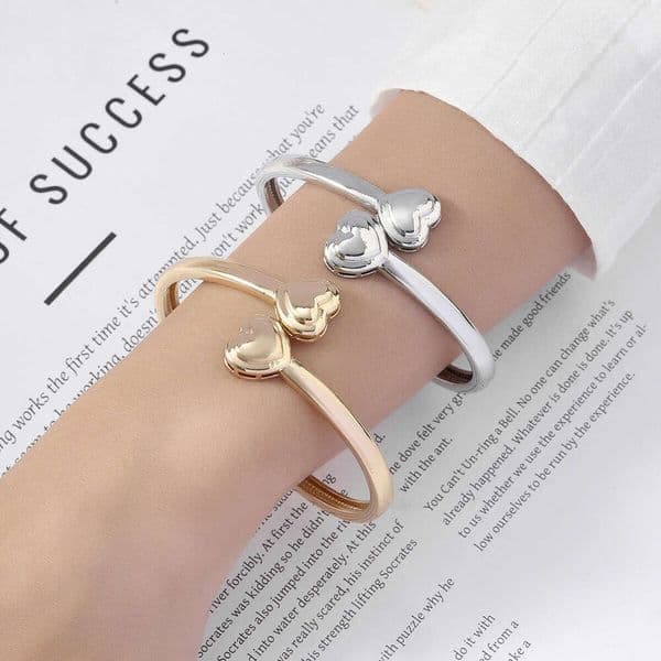 Inlaid Diamond Women Heart-shaped Love Heart Light Version Simple Fashion Versatile Open Personality Bracelet Unisex