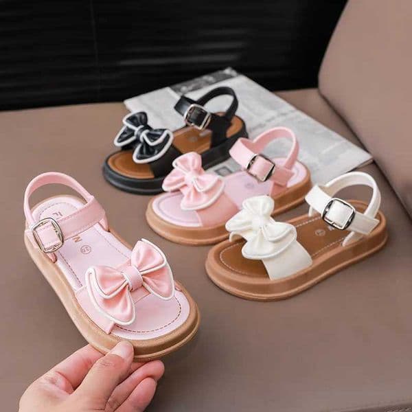 Kids From 2-9 Years Princess Shoes Summer Girls Sandals Casual School Kids Shoe Outdoor Beach Sandal Childrens Student sneakerL260511