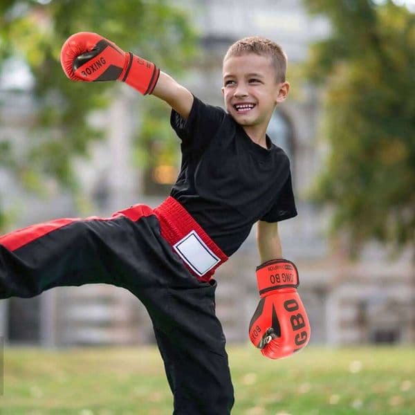 Professional 6oz Kids Boxing Sparring PU Leather Boys Breathable Muays Thai MMA Punching Karate Training Gloves W260511
