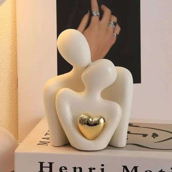 1Pc Romantic Love Embrace Statue Ornament Couple Set Bedroom Interior Decoration Valentine's Day Gift 26W05011