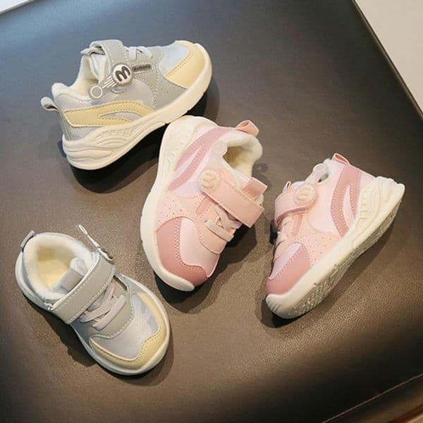 2026 New Toddler Sneakers Infant Baby Outdoor Walking Running Winter Trainers Soft Sole Non-Slip Kidsnest Kid Boy Girl Sport Shoes Sizes Us1c-Us10c Designer 002