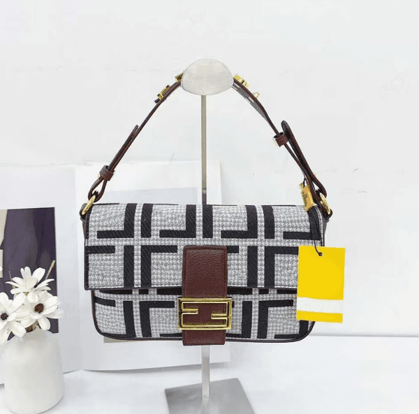 Designer Bag - High-Quality Women's Canvas Crossbody Bag, Long Bag, Retro Style with Classic Magnetic Snap Closure - Half-Moon-Shaped Handbag (Worn Under the Arm)