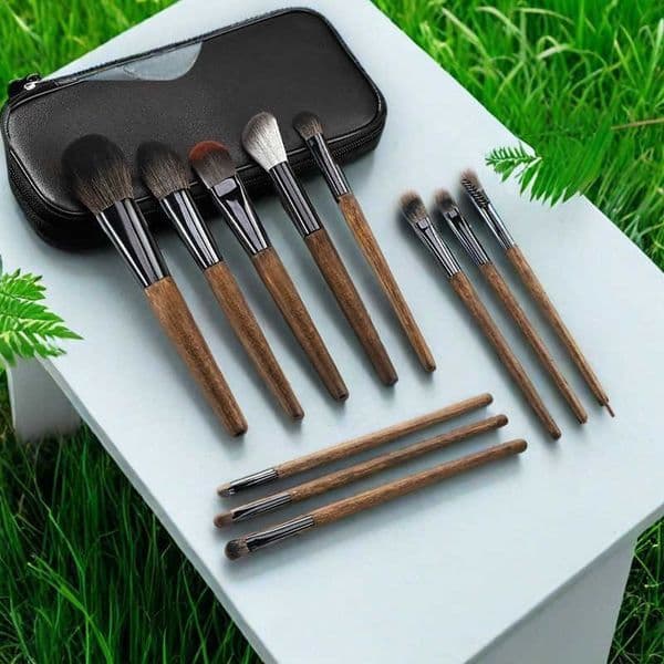 11-Piece Animal Hair Makeup Brush Set Full Set Ultra Soft Eyeshadow Brush High-End Professional Makeup Artist Cangzhou Gray Squirrel Hair L260512