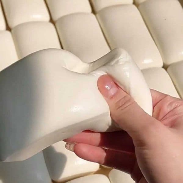 Taba Squishy Yogurt Cake Bread Squeeze Toy Soft Stress Relief Slow Rising Sensory Fidget Toys for Kids and Adults Relaxing Gifts H260512
