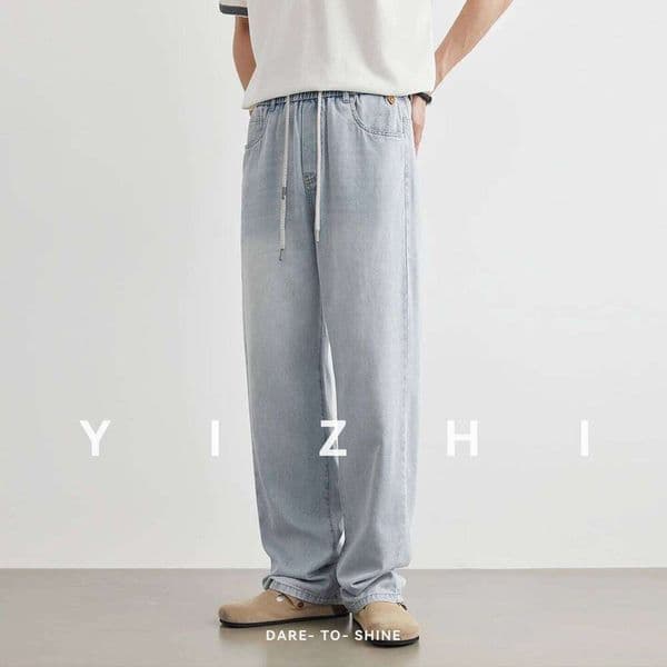 Fashion Men's Drawstring Elastic Waist Street Style Drape Jeans 2025 Summer Light Blue Washed Loose Straight Casual Pants 26W05012