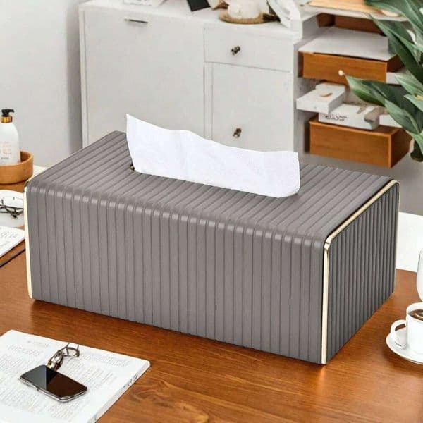 Modern Minimalist Tissue Box Wood Grain Finish for Tabletop Living Room Hotel Home Decor Elegant Napkin Holder 26W0513