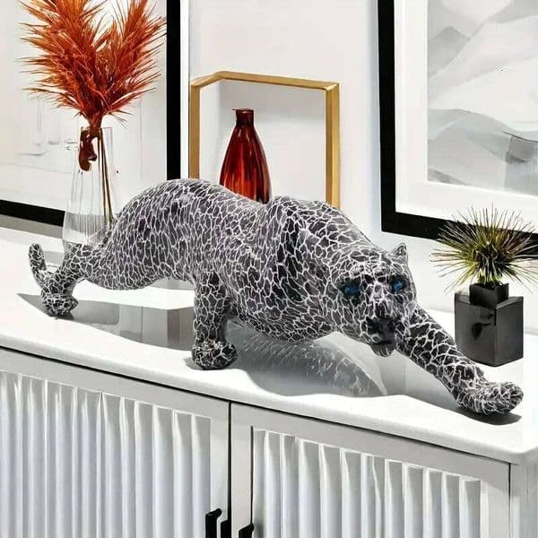 Resin Cheetah Modern Creative Leopard Decorative Sculpture Panther Statue Home Bar Living Study Room Decor Gift 26Y0513