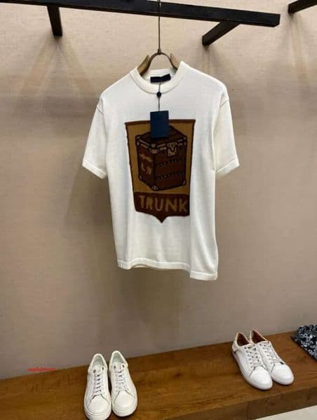 2026 Early Spring Designer Tshirt New Letter Jacquard Color Blocked Striped Knitted Shirt Short Sleeved Casual Fashion Men's And Women's Tshirt 3J872