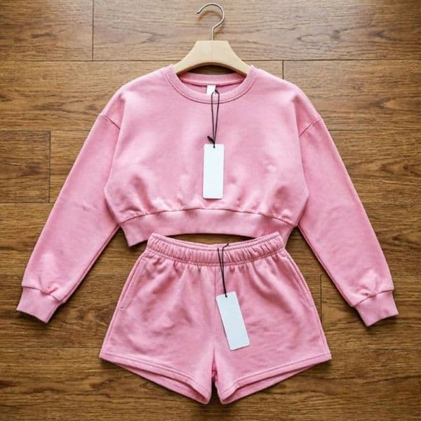Designer Yoga Set Cropped Sweatshirts+Shorts Crew Neck Pullover Womens Short Tracksuit Studio-to-street Weekend City Jogger Sportswear with Chrome Logo thumbnail 2