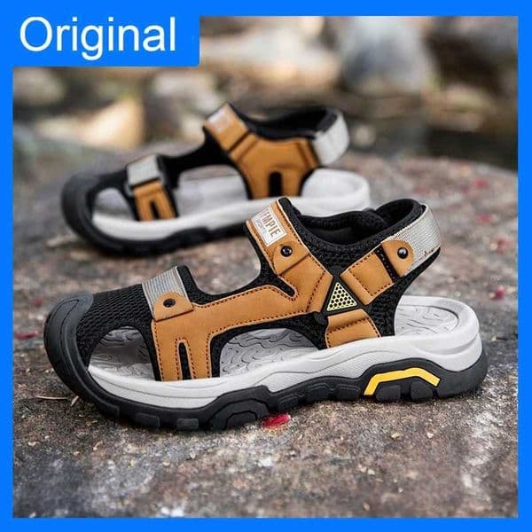 Mens Sandals Summer Baotou Anti Collision Fashion Anti Slip Lightweight Beach Sandals Youth Wear Resistant Outdoor Walking Shoes Z260513