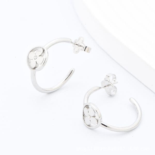 Designer Jewelry lvs lvness earrings Earrings with diamond inlay four-leaf clover AB style large hoop statement earrings JKC9