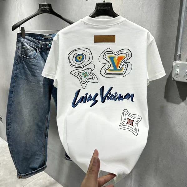 Men's designer T-shirt, loose and stylish casual style, suitable for both men and women. Features 3D printed design, short sleeves, bestseller, premium quality, sizes M to 5XL