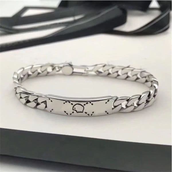 New Classic Charm Bracelet Silver G Accessory Bracelet Mens and Womens Skull Bracelet Hip Hop Bracelet Valentines Day gift