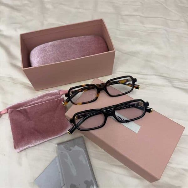 Cheap Designer glasses 2026 New Black Plain Glasses For Women Square Frame Artistic Style Acetate Myopia Blue Light Protection SMU11Z