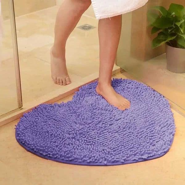 Love Heart Shape Bathroom CarpetSolid Green Red Bath Mats DoormatTapete Para QuartoNon-sllip Chenille Bedroom Rug Floor MatJ260514
