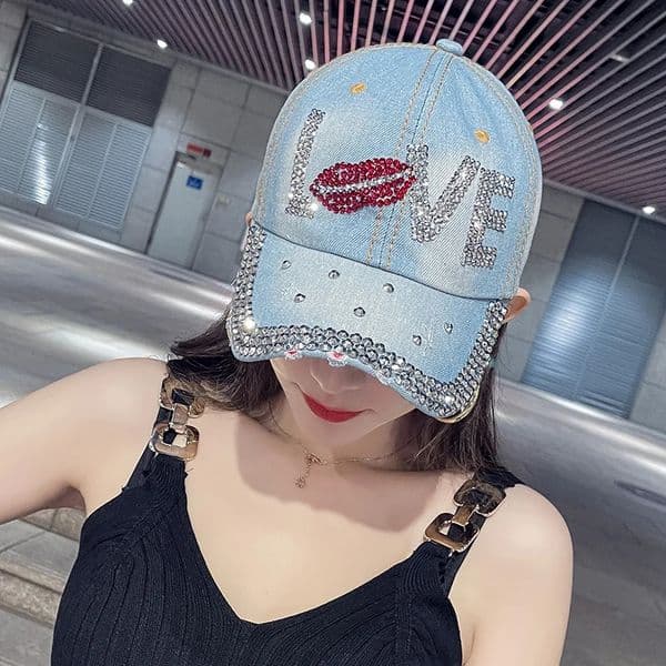 Fashion Baseball Cap For Women Retro Rhinestone Letter Hat Summer Sun Caps Hats Unisex Korean Trendy Casual Outdoor 260512