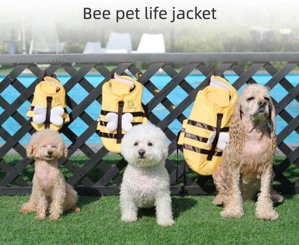 Pet Clothes Dog And Cat Vest Little Bee Dog Life Jacket Cute Pet Swimming Clothes Summer Outdoor Buoyancy Vest Cool Wholesale