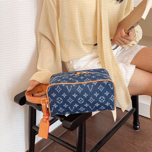 Luxurys Men Womens Double zipper Makeup Bag Designer Women WashBag Large Capacity Cosmetic Bags Toiletry Bag classic Man Travelling Toilet Bag