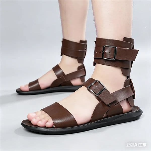 Summer Men Gladiators Belt Buckle Patent Leather Casual Shoes Breathable Beach Sandals Outdoor Slippers Black Plus Size 260514